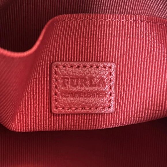 FURLA - Pink Leather Shoulder Bag - Picture 7 of 8